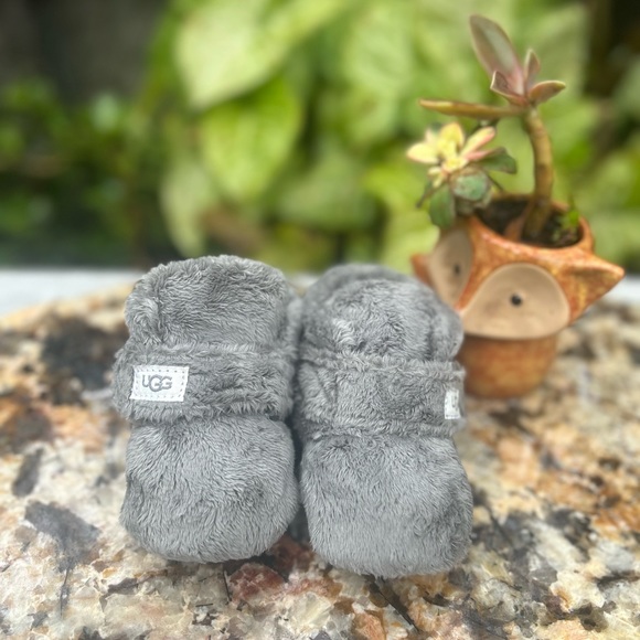 - Ugg baby boots newborn 👶04/05 Charcoal Baby UGG Bixbee Boots - Picture 2 of 12